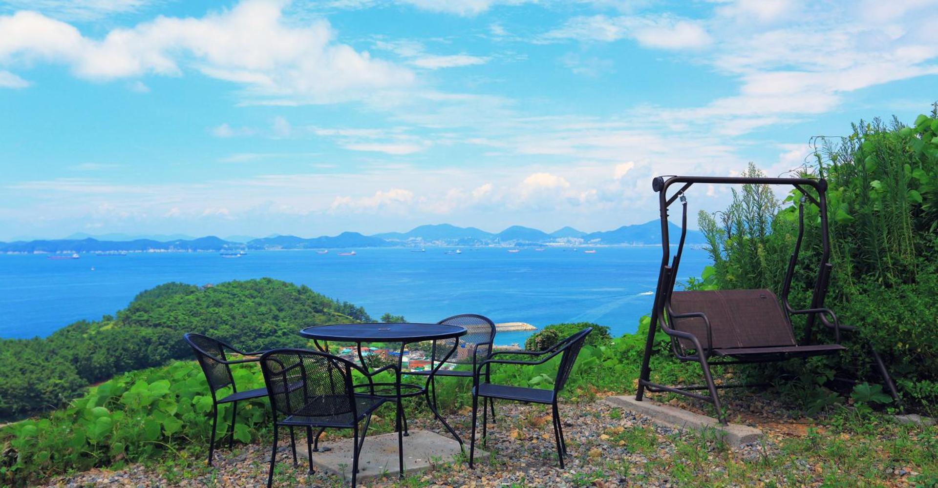 Villa Montmartre Namhae Exterior foto